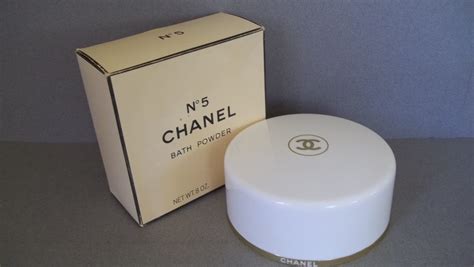 is chanel no 5 body powder discontinued|Chanel no 5 dusting powder.